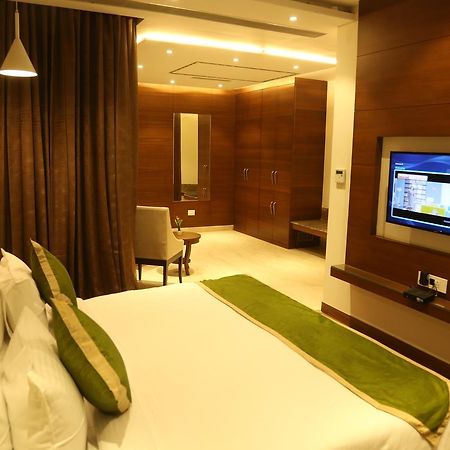 Maple Grand Otel Agra  Dış mekan fotoğraf