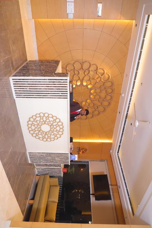 Maple Grand Otel Agra  Dış mekan fotoğraf