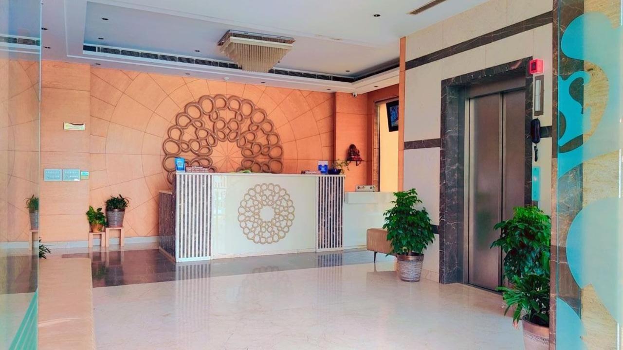 Maple Grand Otel Agra  Dış mekan fotoğraf
