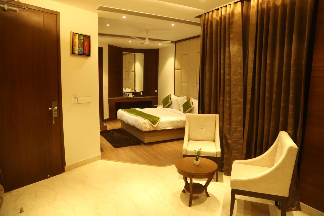 Maple Grand Otel Agra  Dış mekan fotoğraf