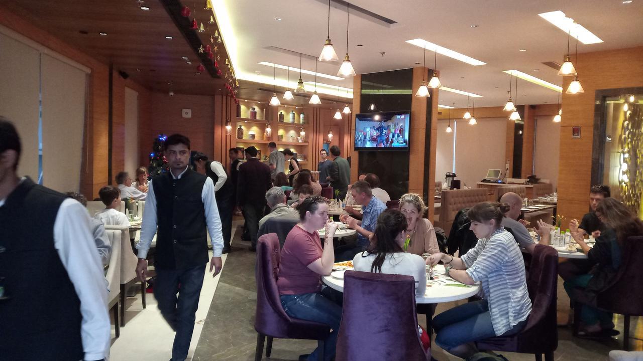 Maple Grand Otel Agra  Dış mekan fotoğraf