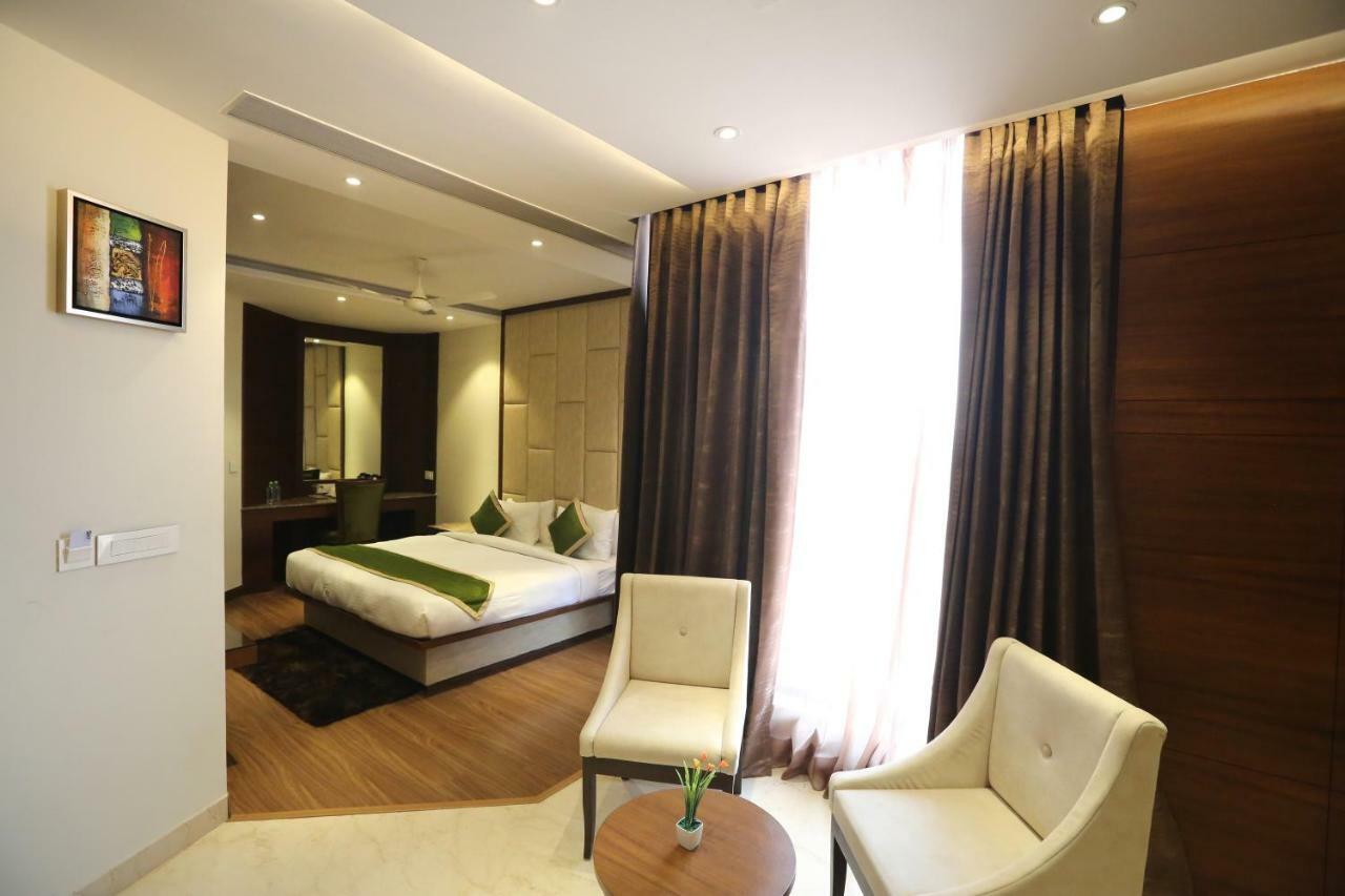 Maple Grand Otel Agra  Dış mekan fotoğraf