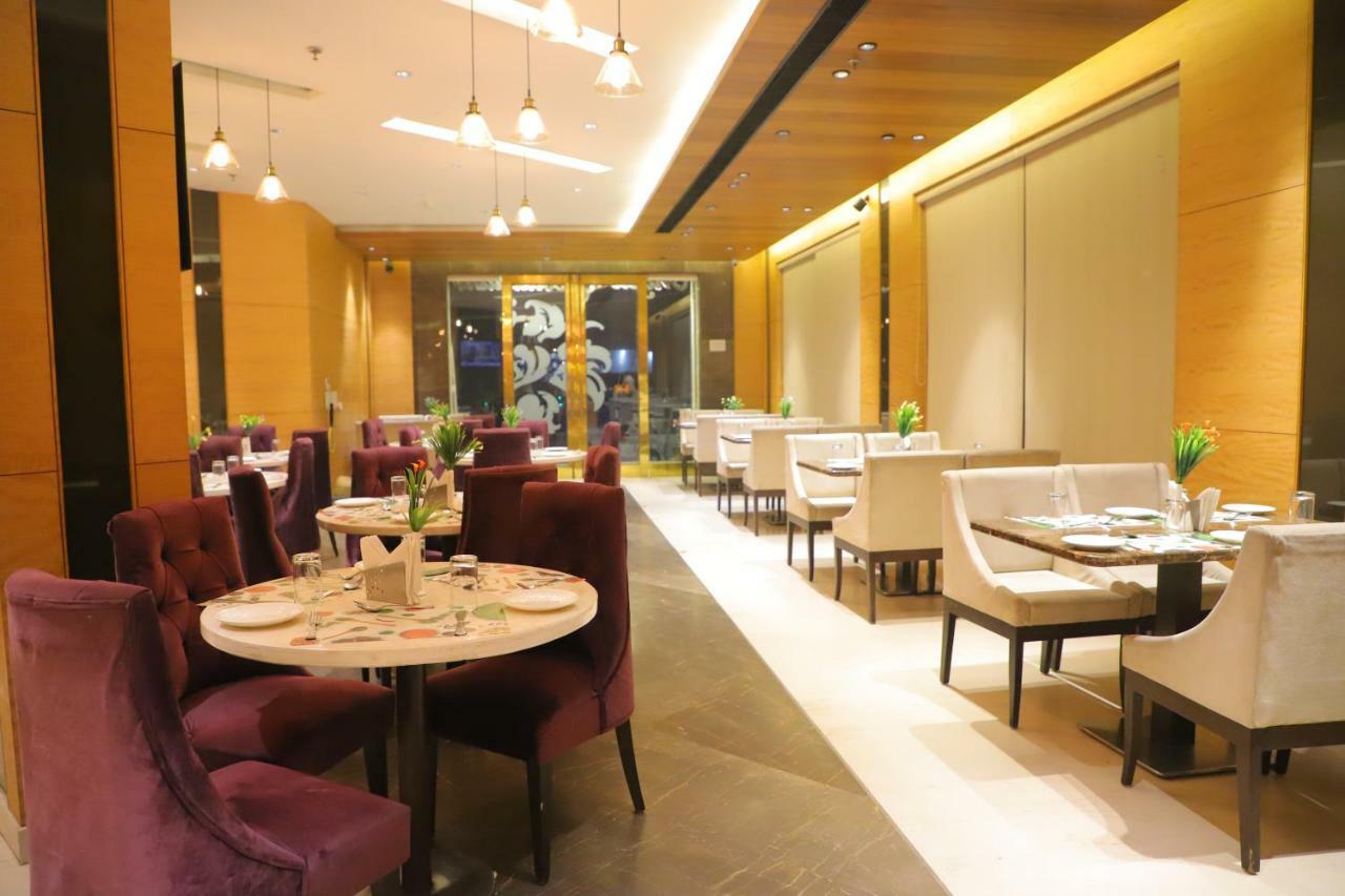 Maple Grand Otel Agra  Dış mekan fotoğraf