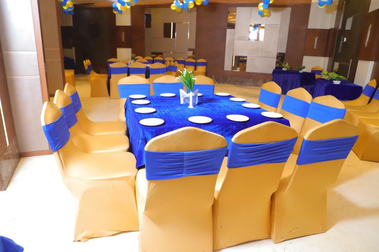 Maple Grand Otel Agra  Dış mekan fotoğraf