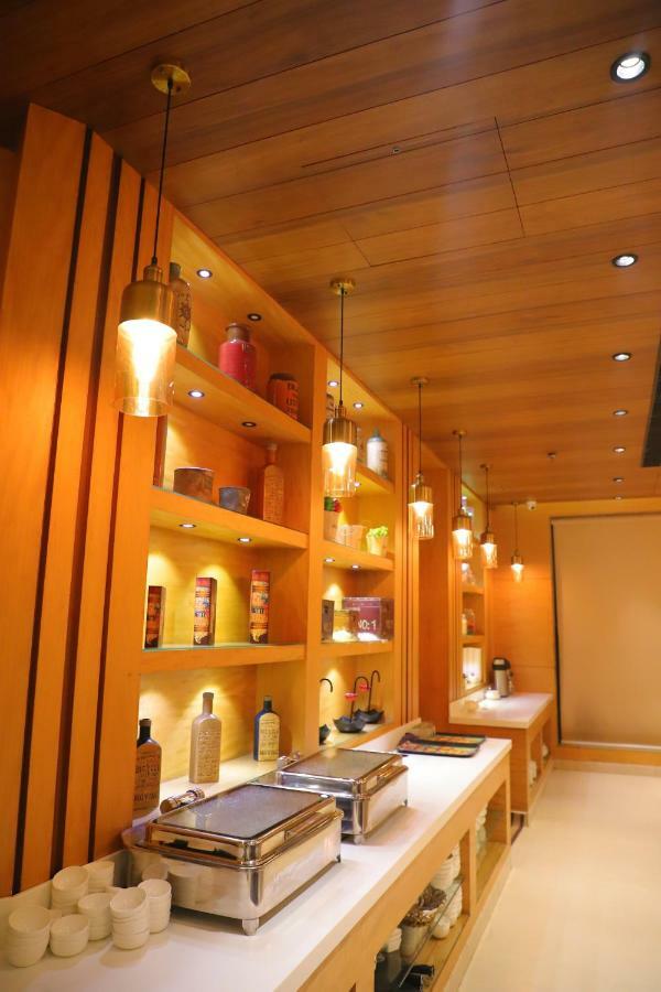 Maple Grand Otel Agra  Dış mekan fotoğraf