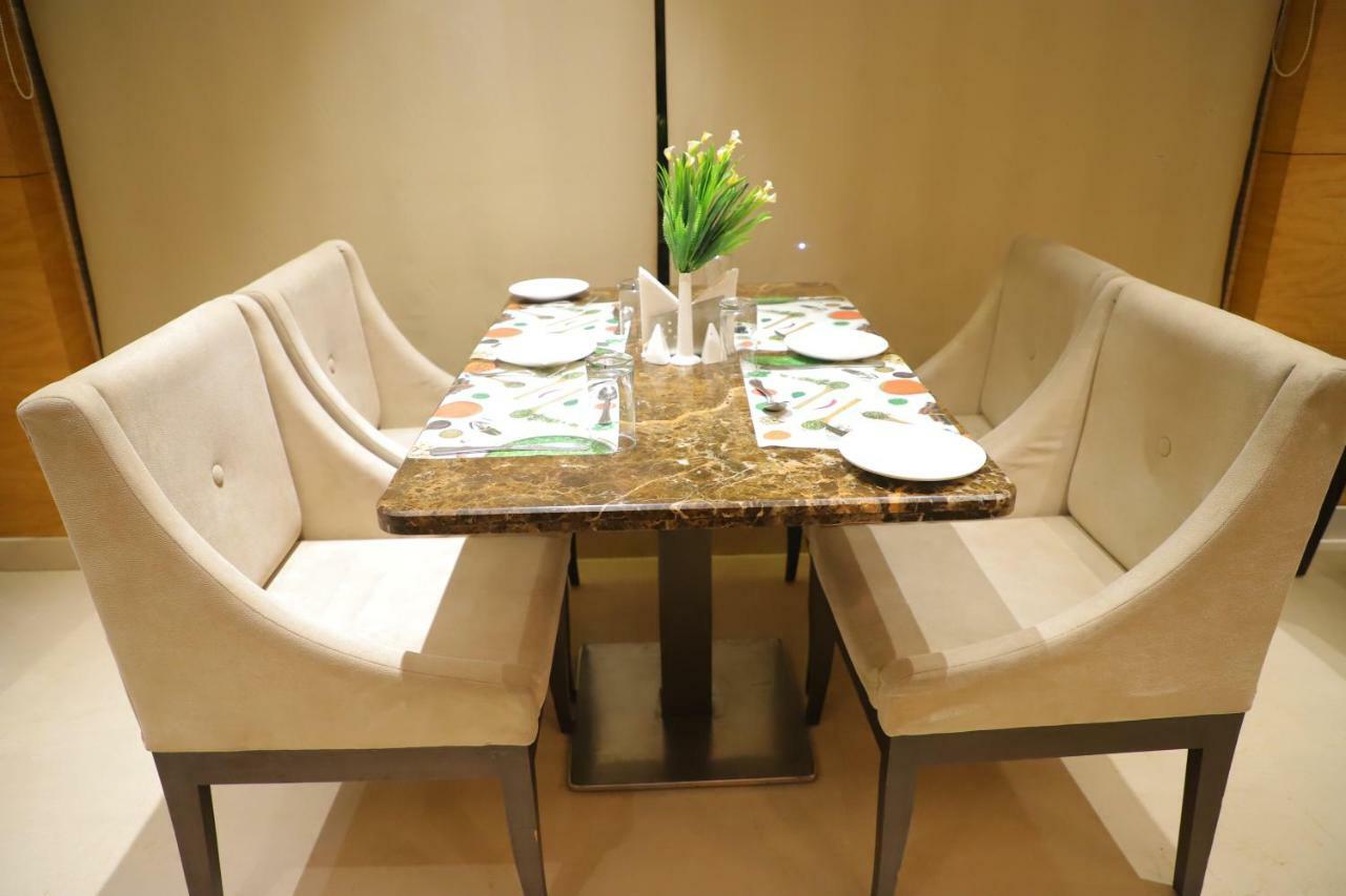 Maple Grand Otel Agra  Dış mekan fotoğraf